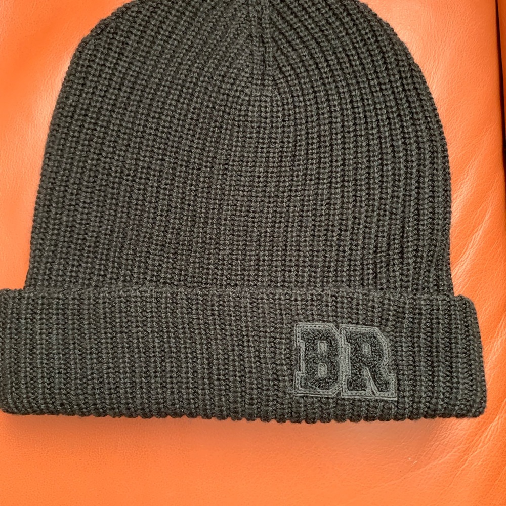 Beanie - Picture 2 of 5